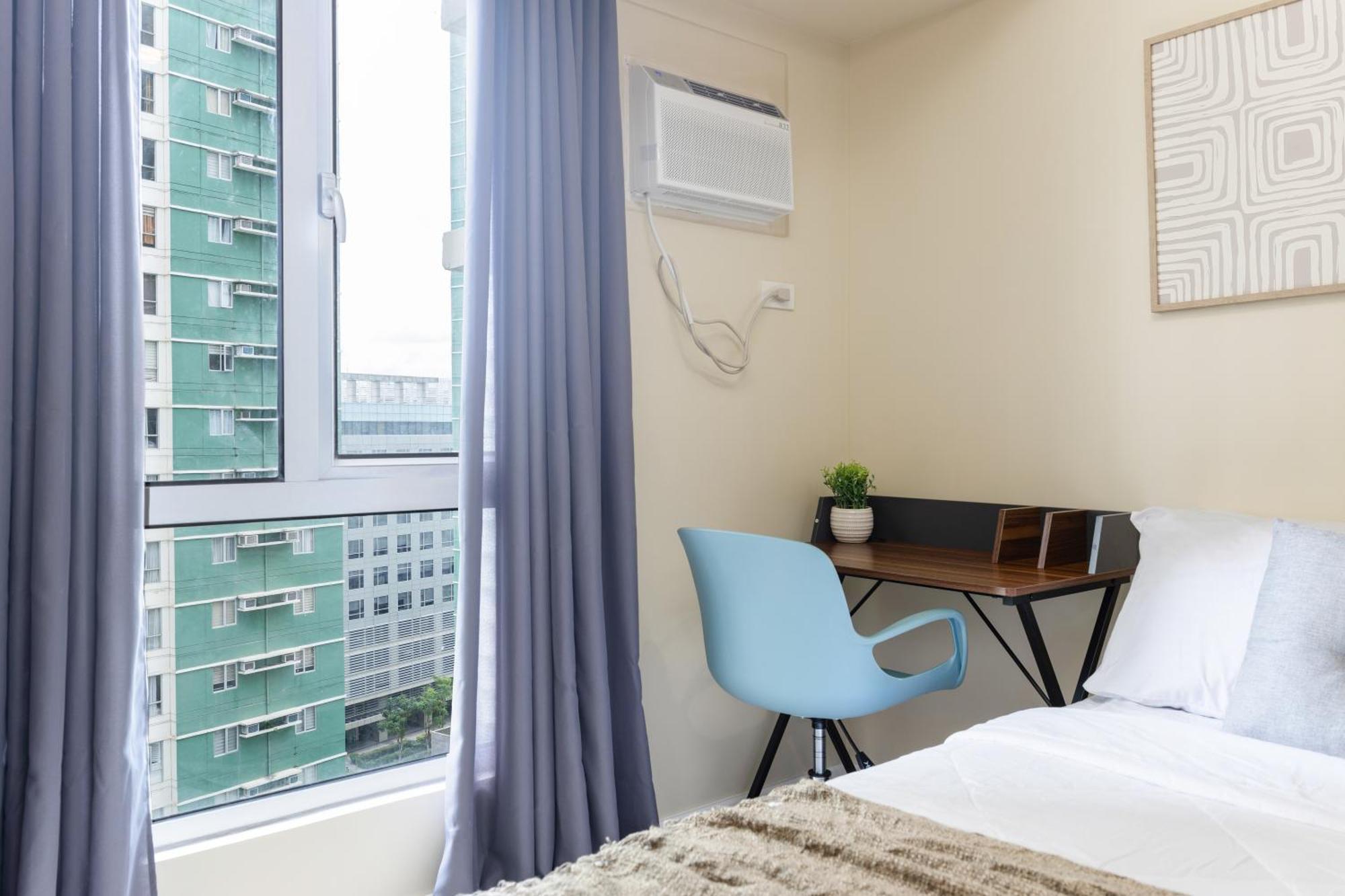 Apartment Furnished In Avida Towers Riala, It Park With Pool, Fast Wifi, Netflix And Cebu